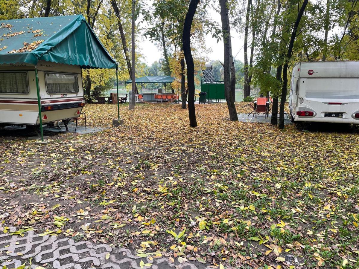 Tisza-Beach Wild Camping 5 Szeged Exterior foto